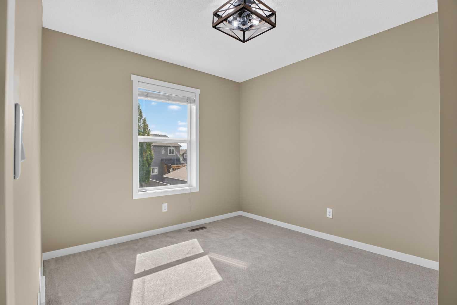 445 Copperpond Landing SE