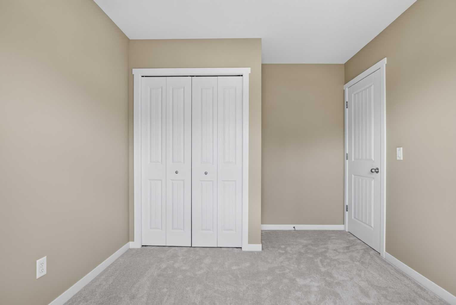 445 Copperpond Landing SE