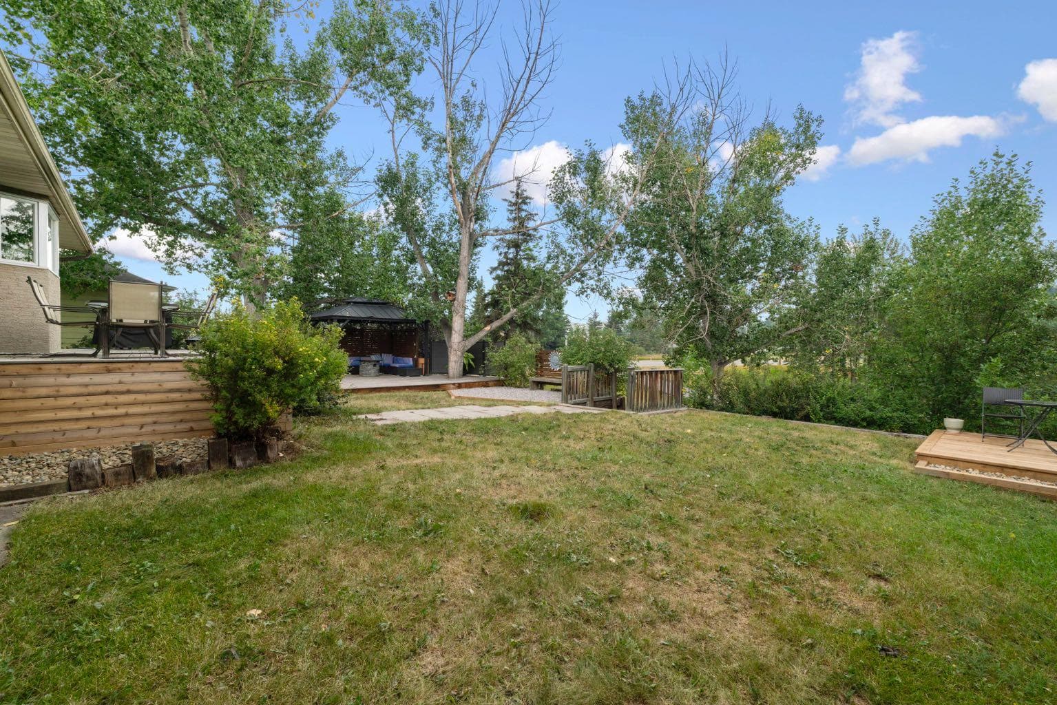 12 Glenwood Court 