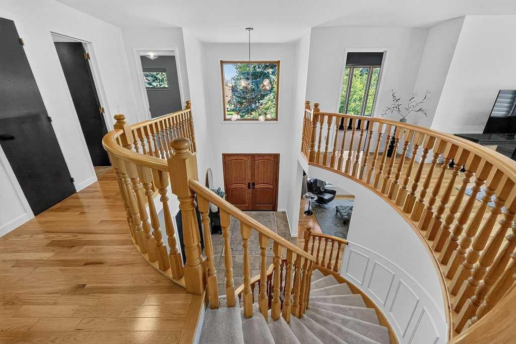 15 Woodacres Way SW