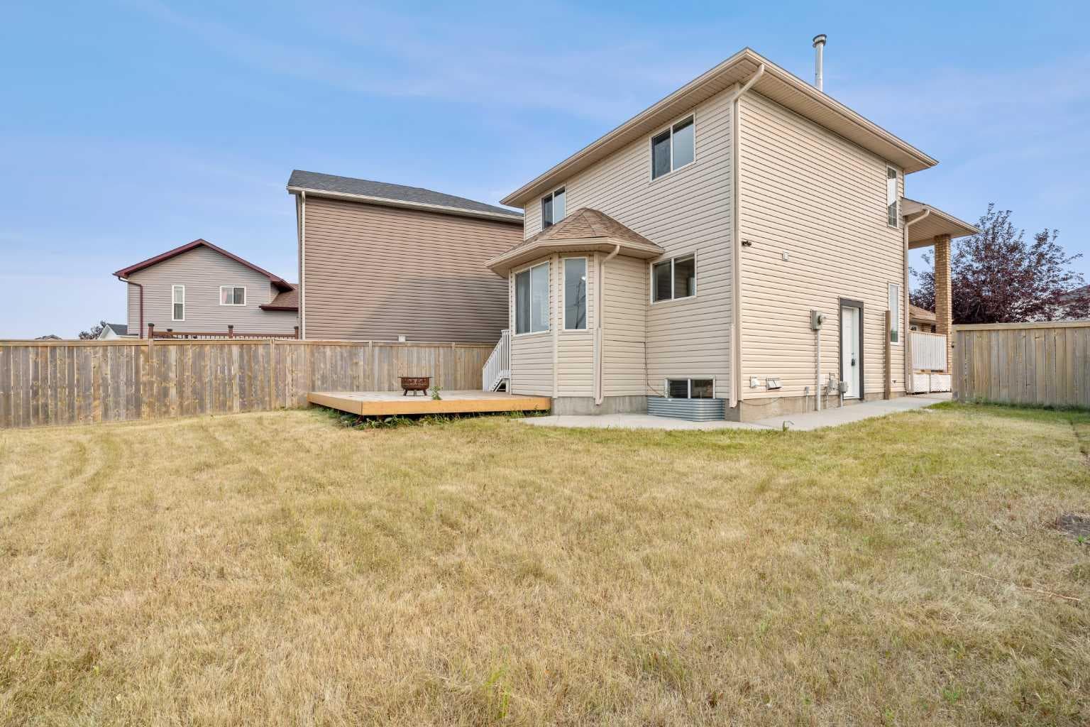 187 Martinvalley Crescent NE