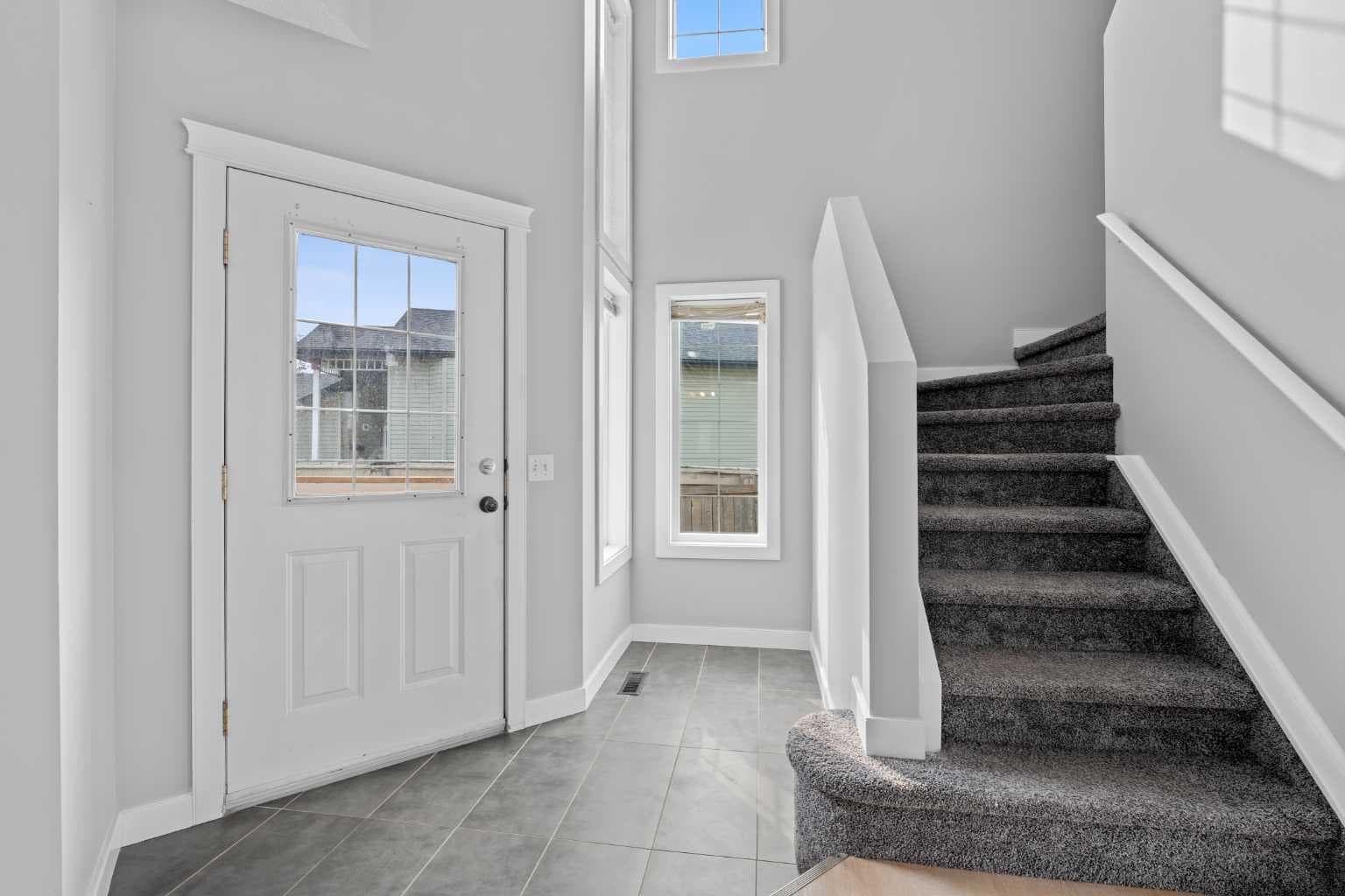 187 Martinvalley Crescent NE