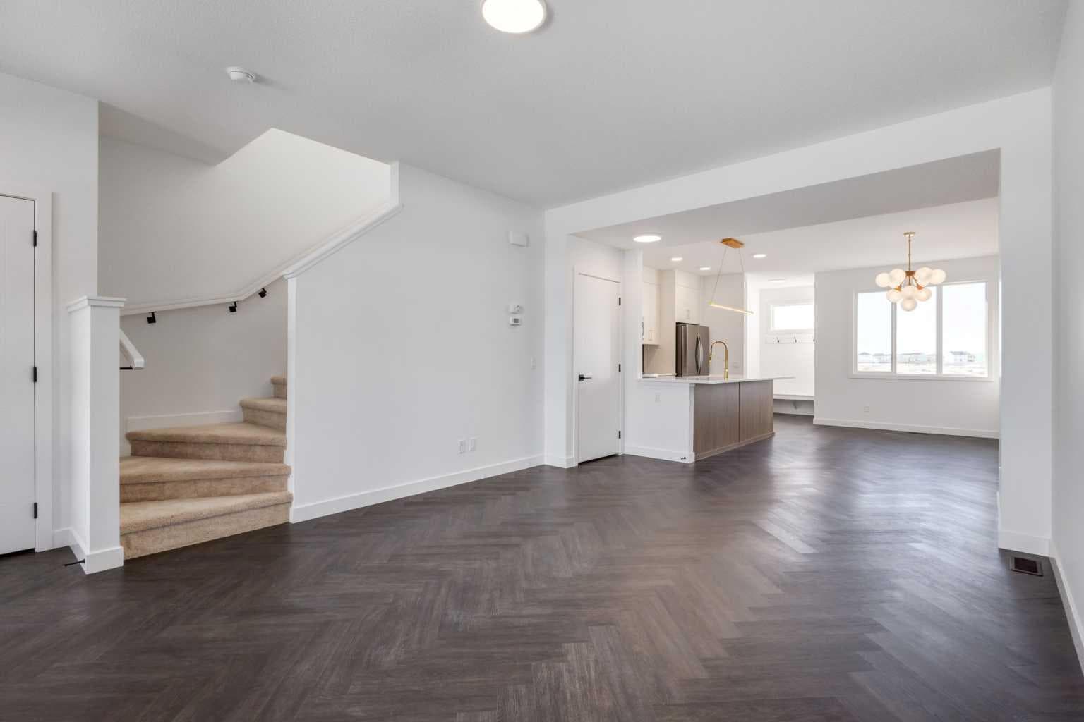 401 Clydesdale Avenue 