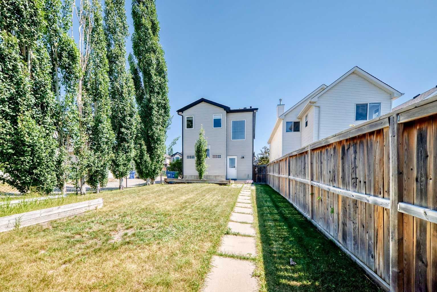 708 Tuscany Drive NW