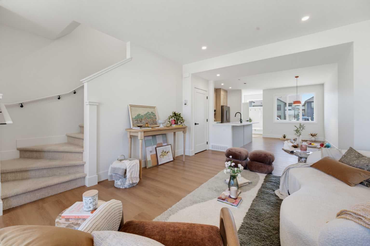 425 Clydesdale Avenue 