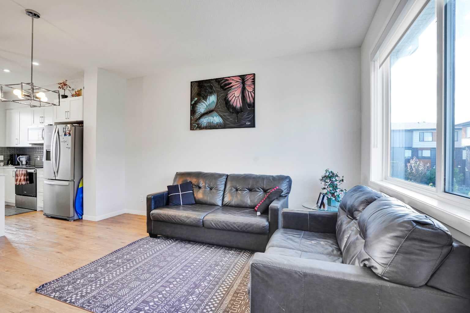 104 Corner Glen Circle NE
