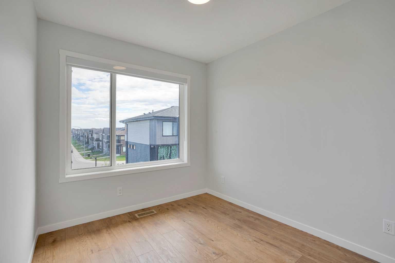 104 Corner Glen Circle NE