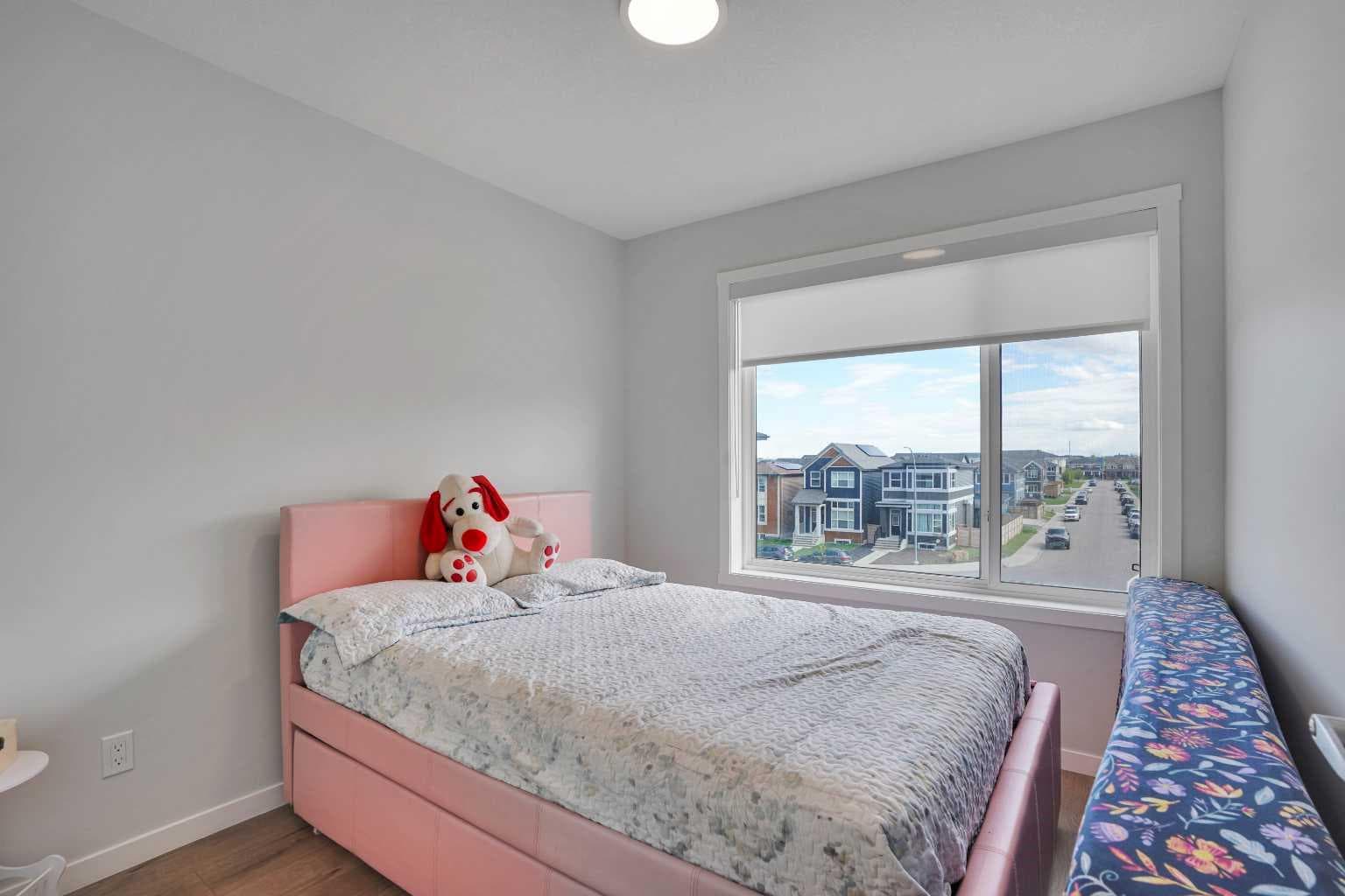 104 Corner Glen Circle NE