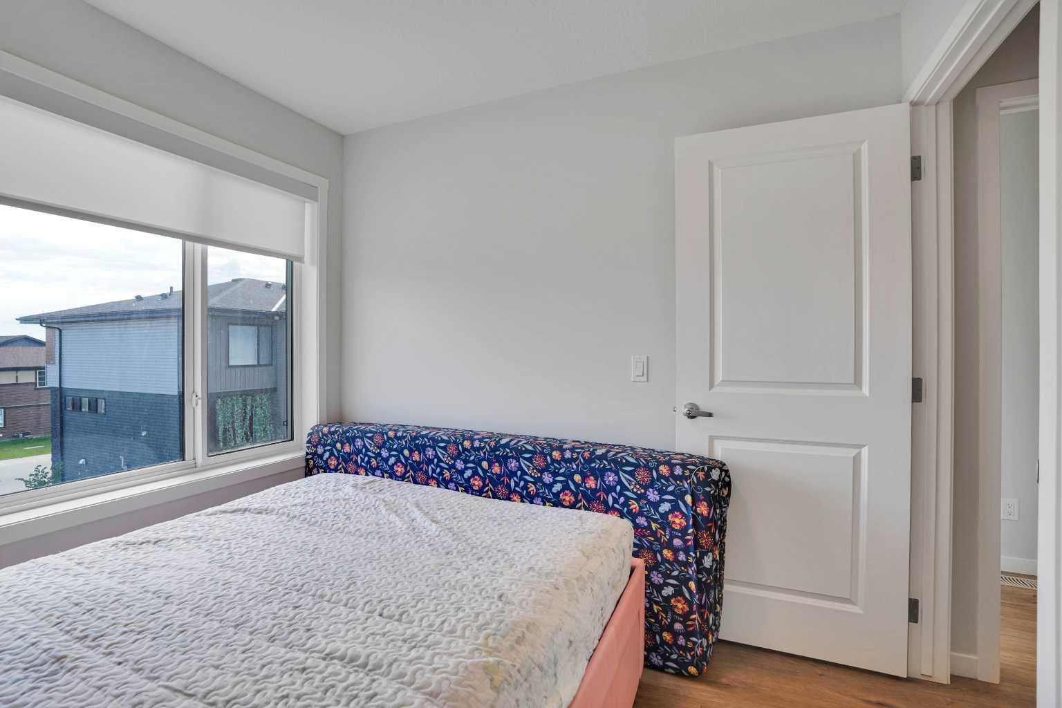 104 Corner Glen Circle NE