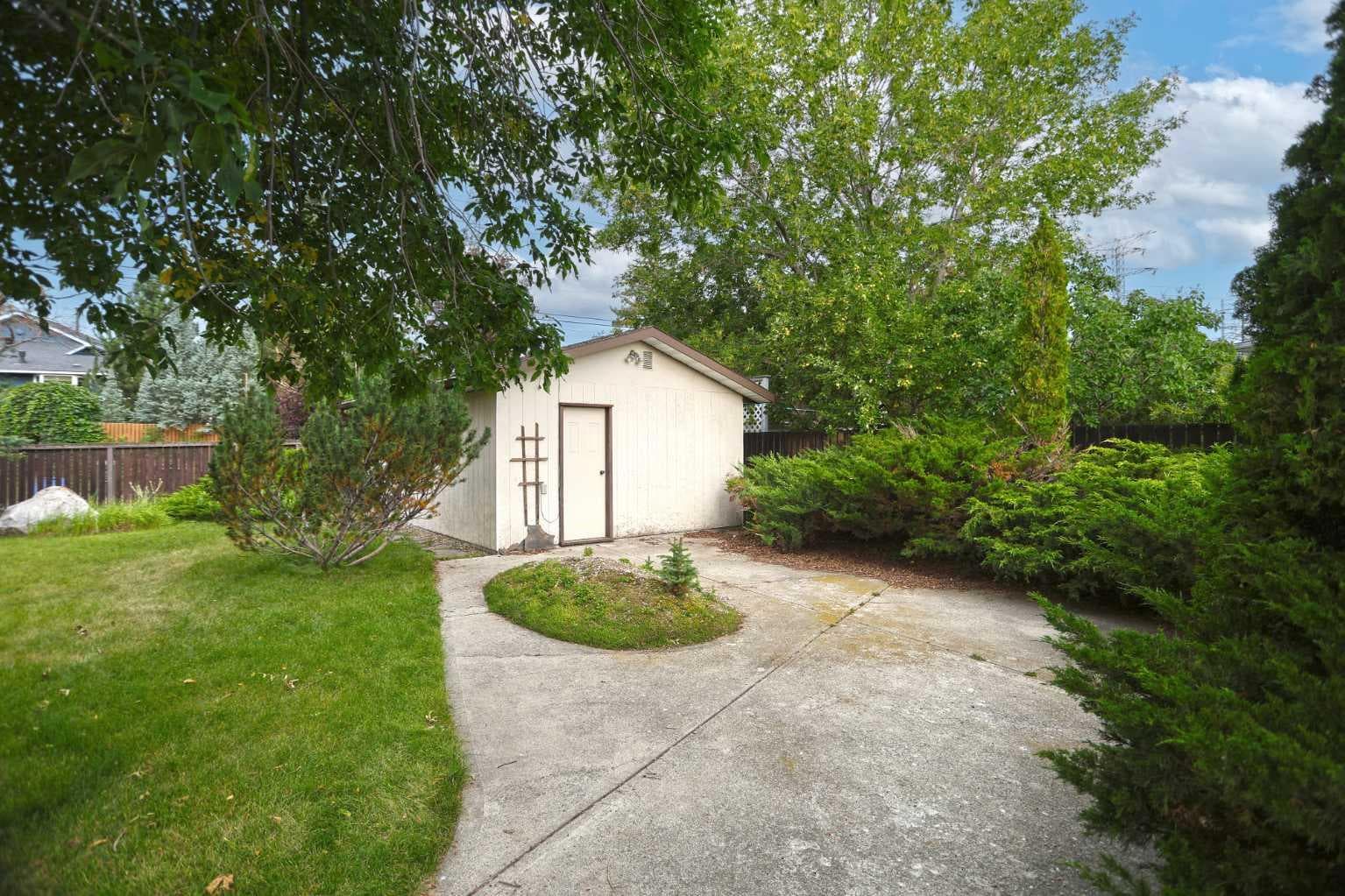 93 Winslow Crescent SW