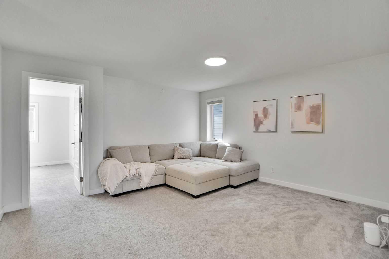 126 Hotchkiss Manor SE