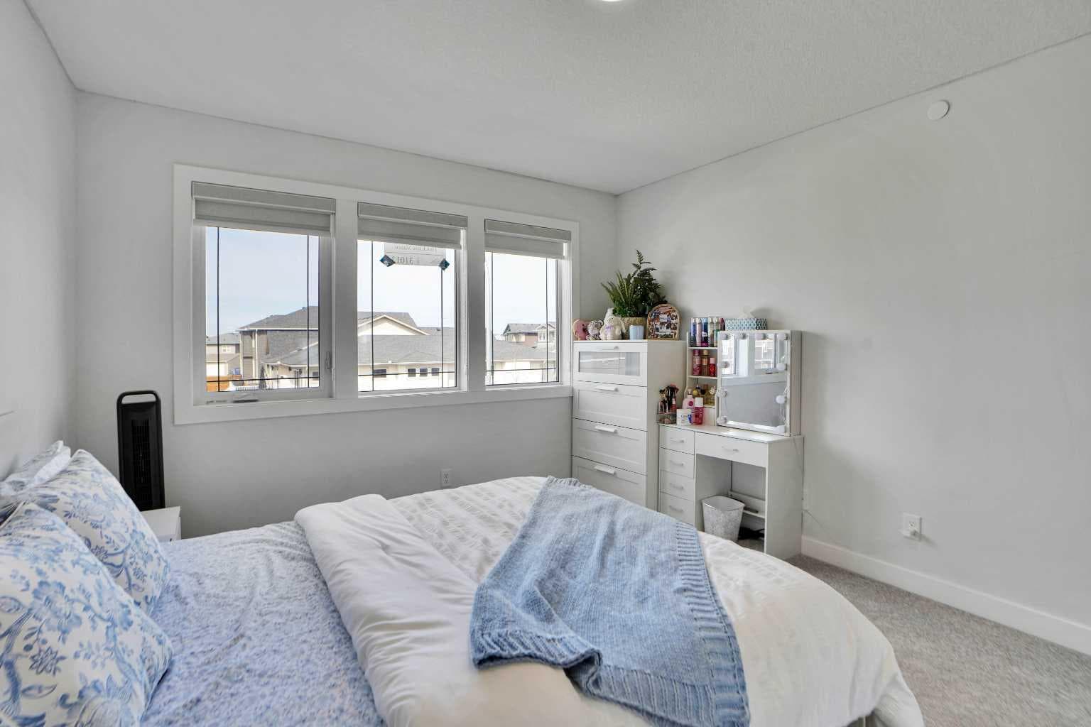 126 Hotchkiss Manor SE