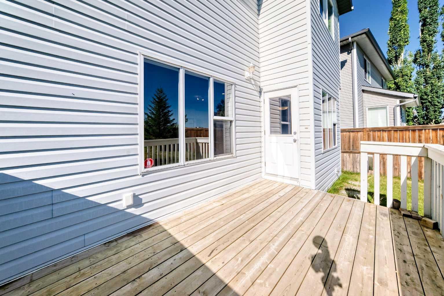 16 Royal Birch Rise NW