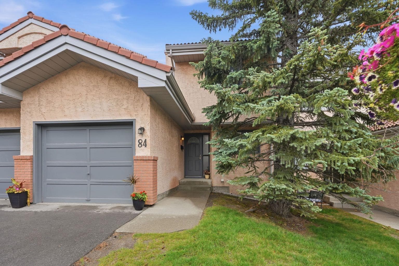 84, 5810 Patina Drive SW