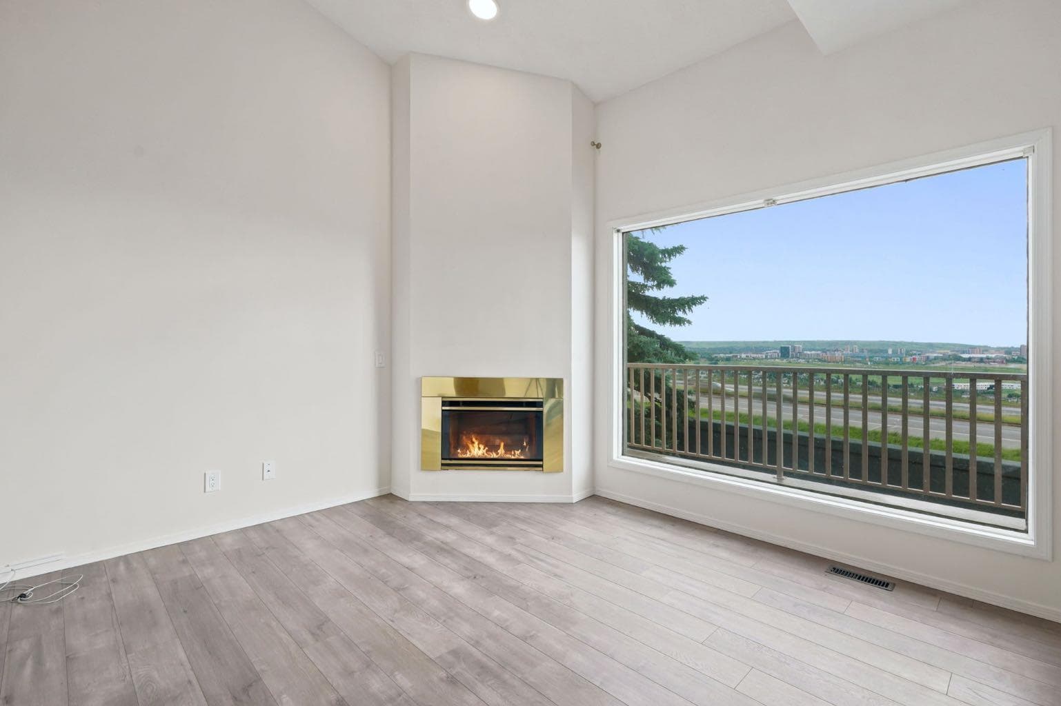 84, 5810 Patina Drive SW
