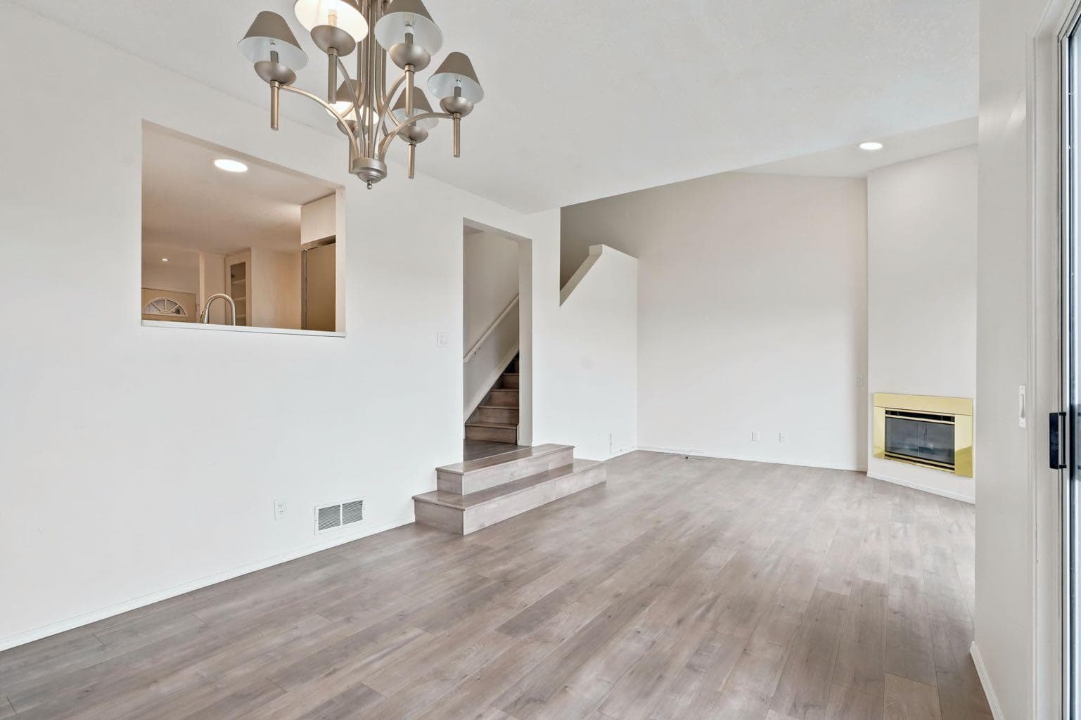 84, 5810 Patina Drive SW