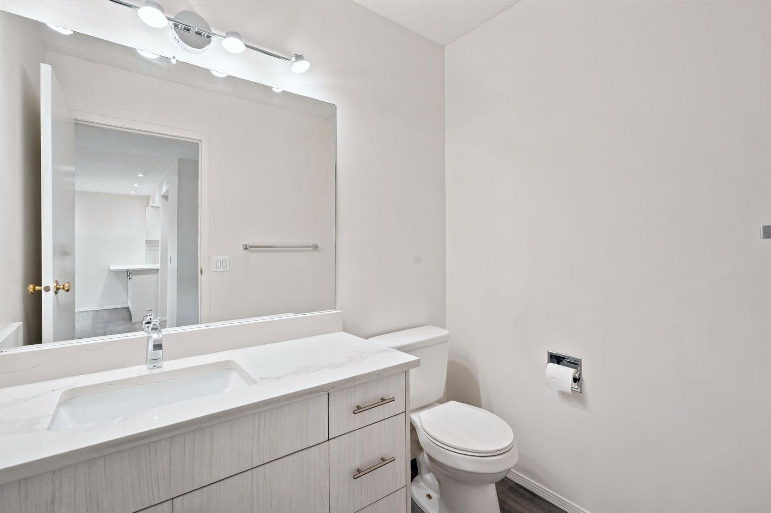84, 5810 Patina Drive SW