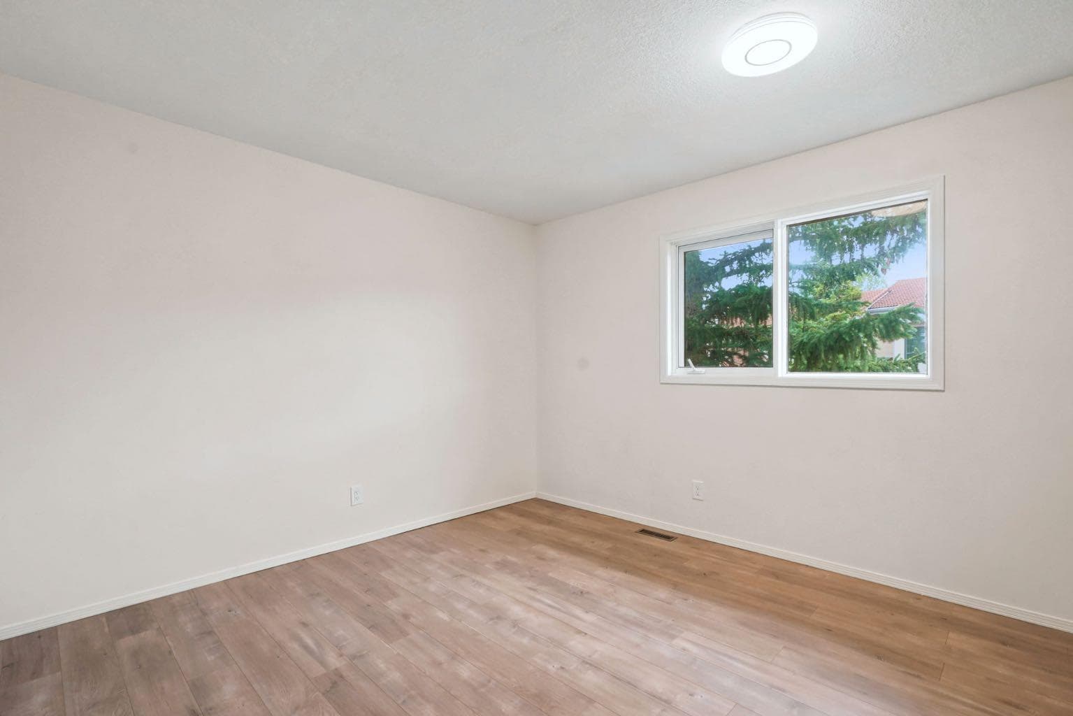 84, 5810 Patina Drive SW