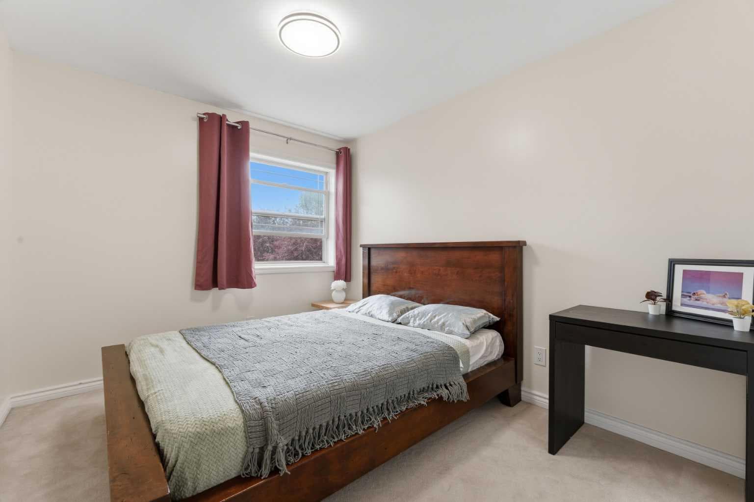 50 SOMERGLEN Park SW