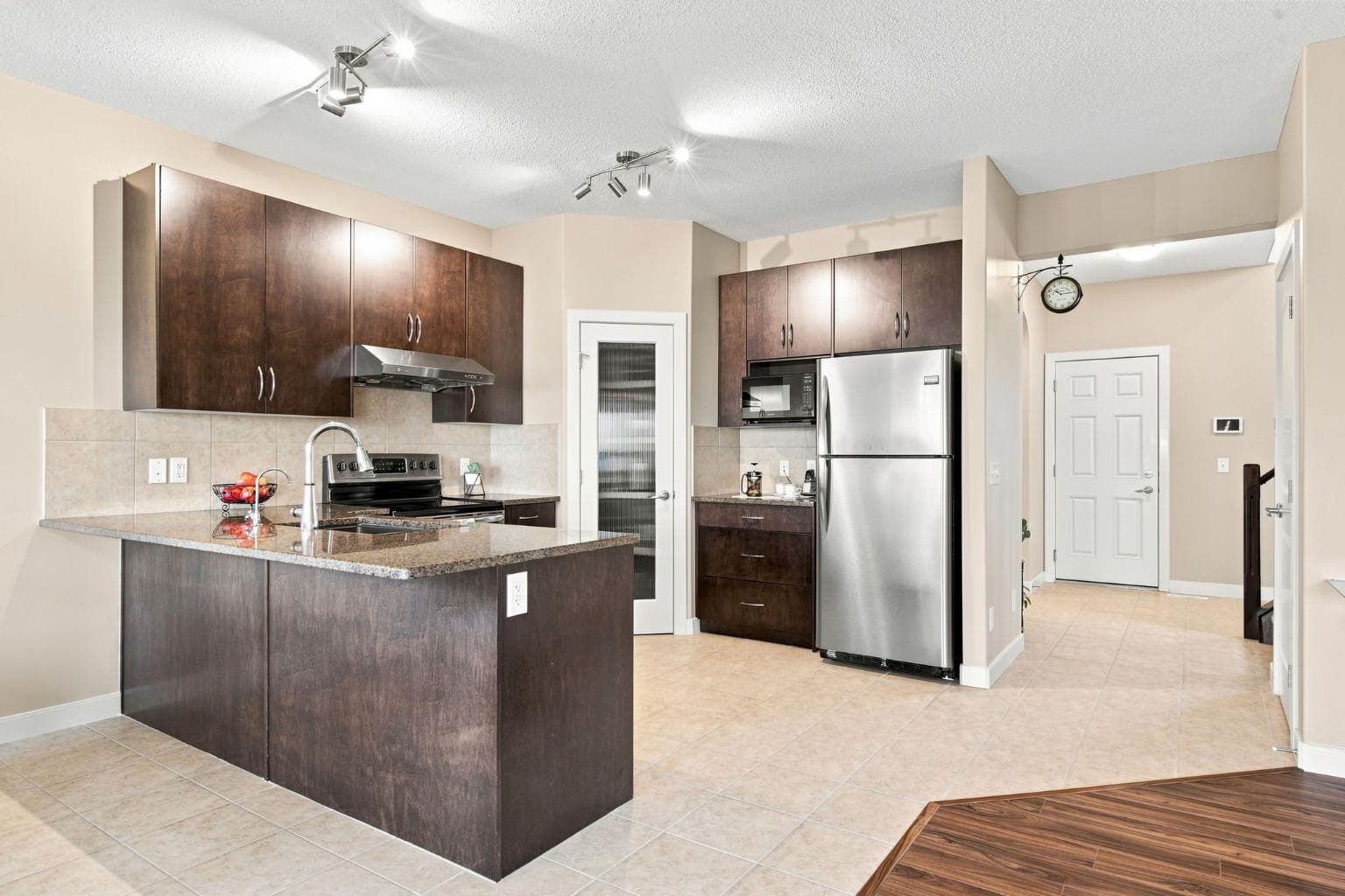 58 Everwoods Park SW