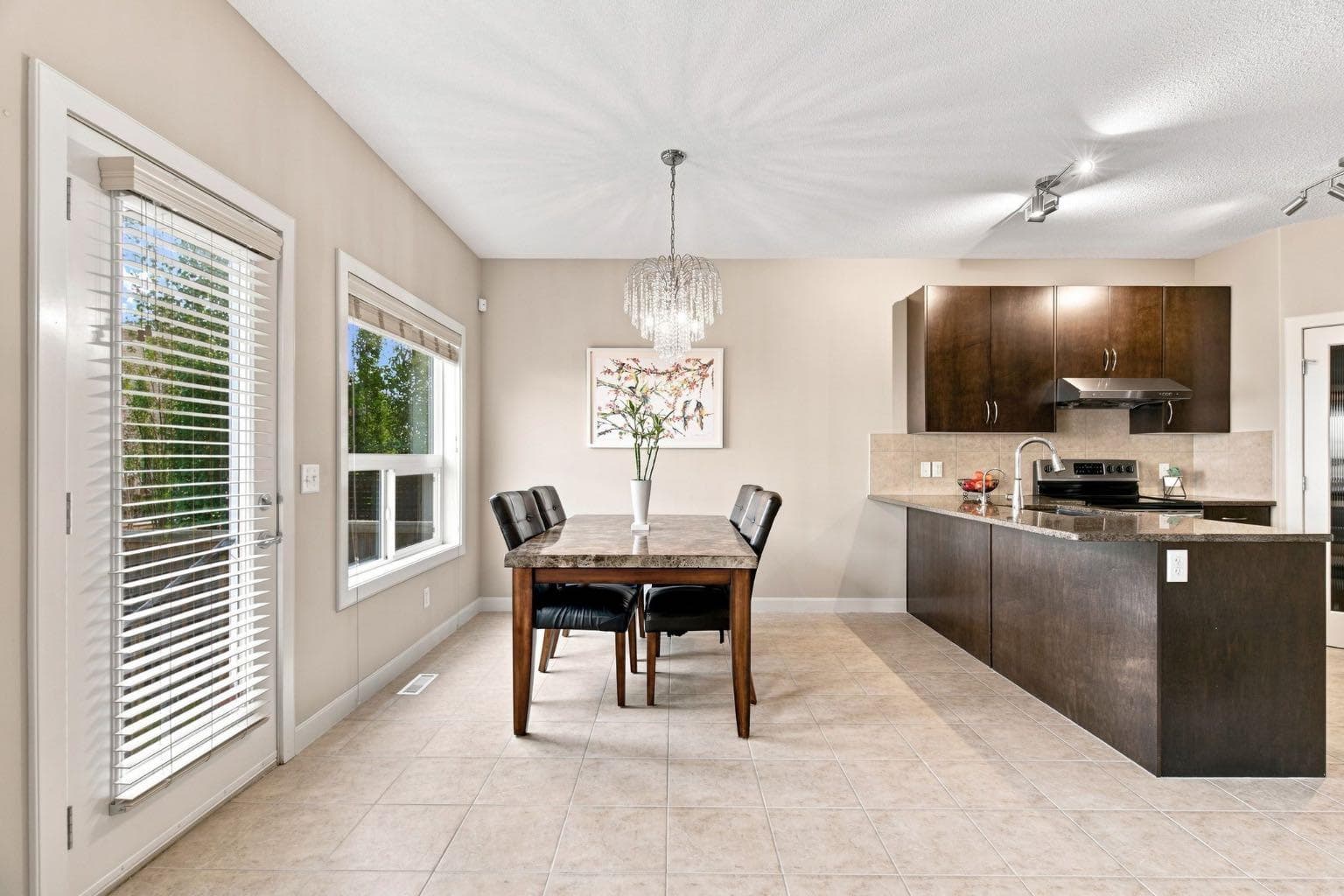 58 Everwoods Park SW