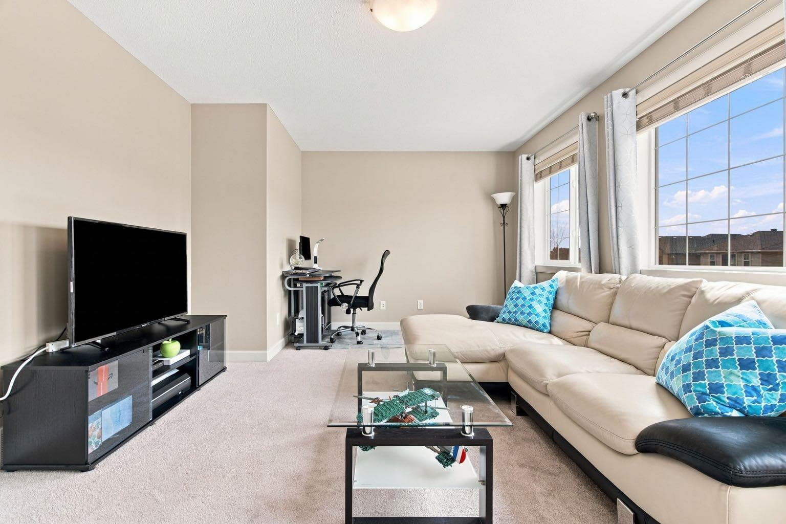 58 Everwoods Park SW