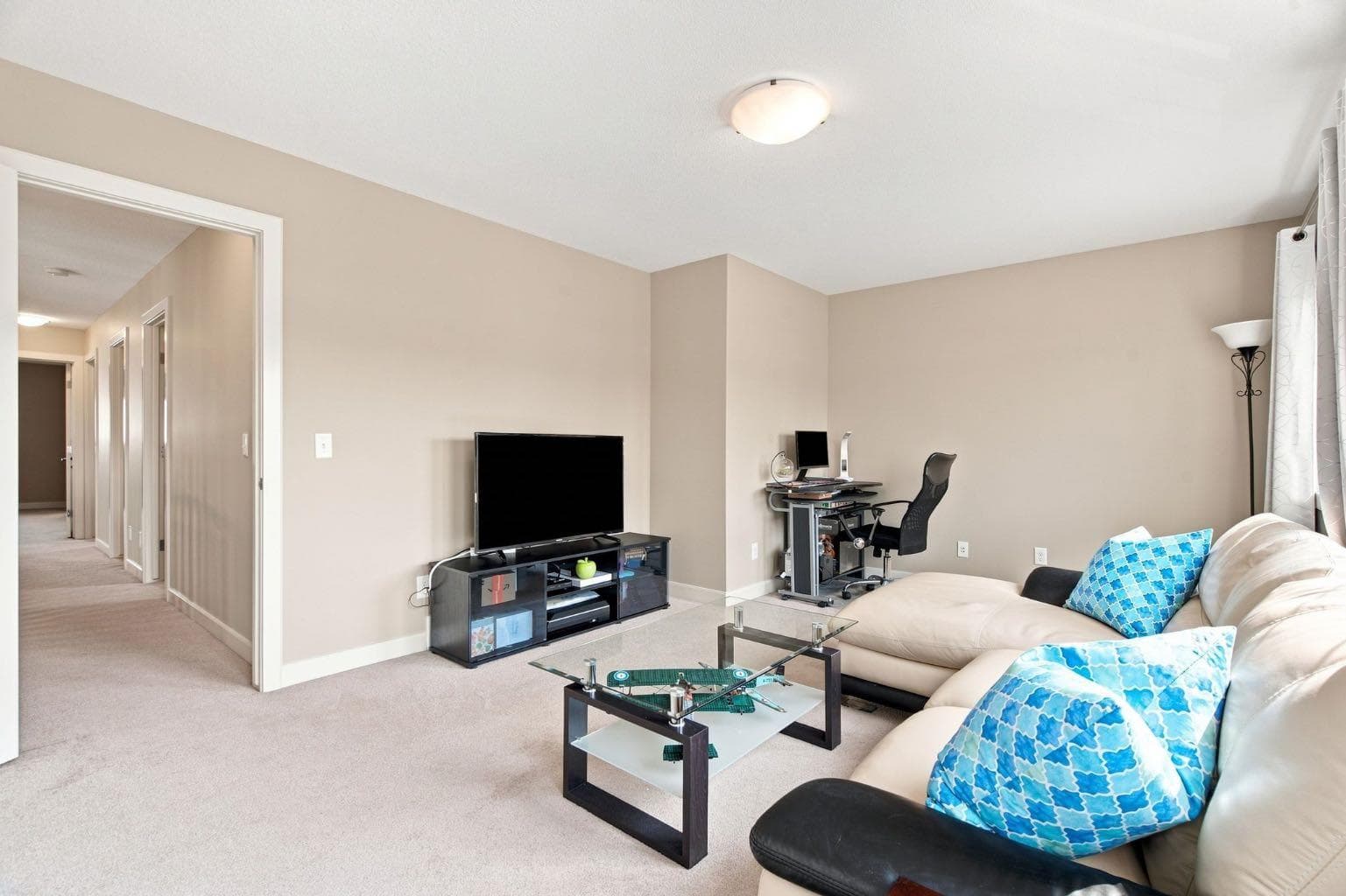 58 Everwoods Park SW