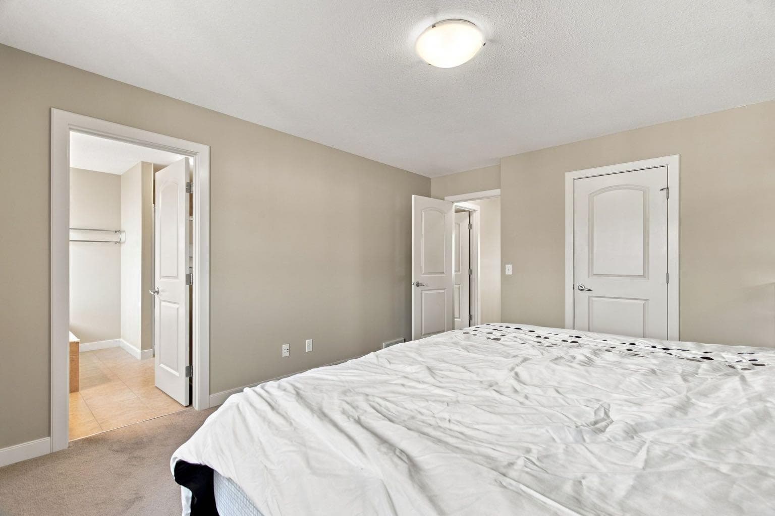 58 Everwoods Park SW