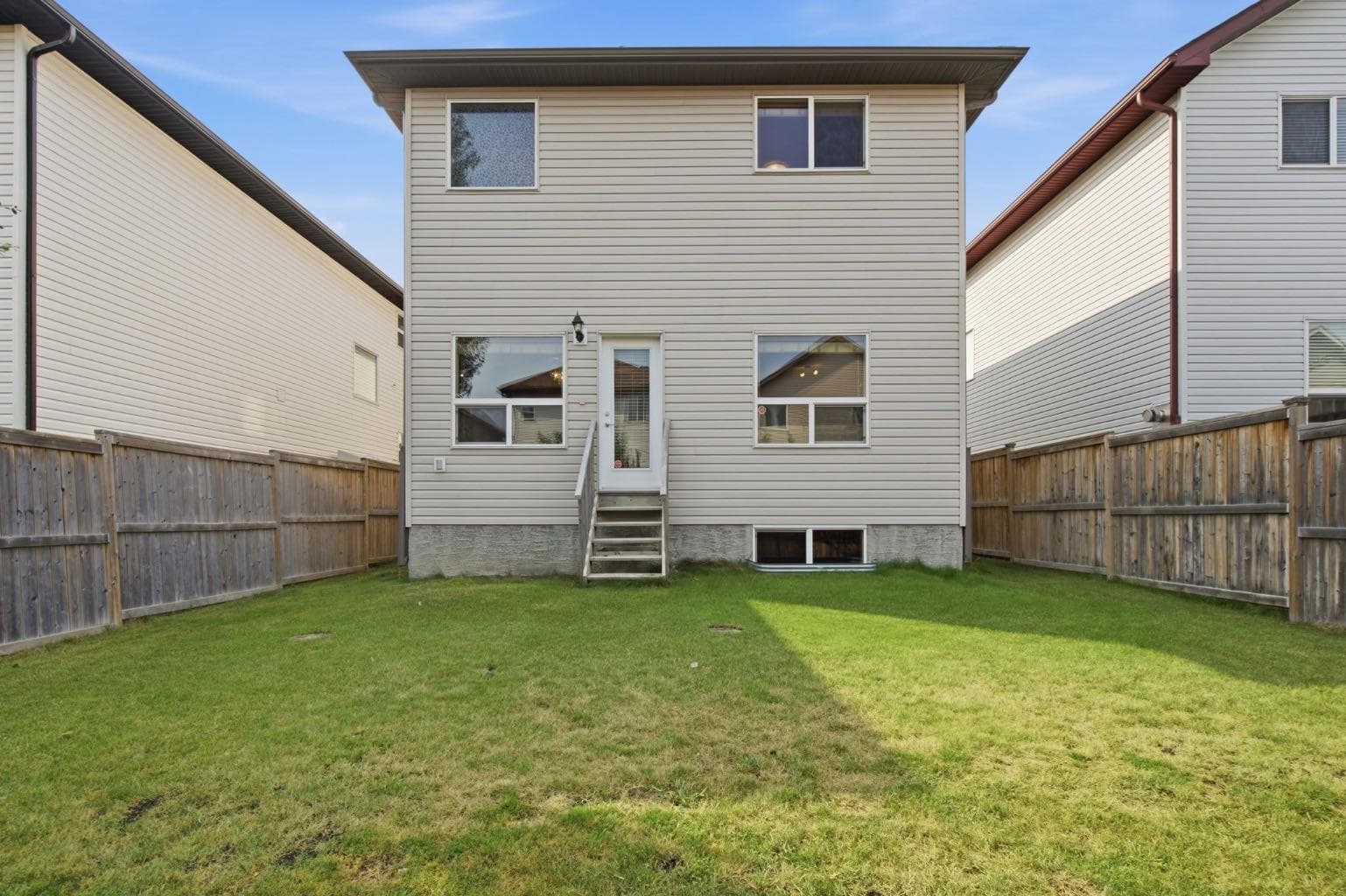 58 Everwoods Park SW