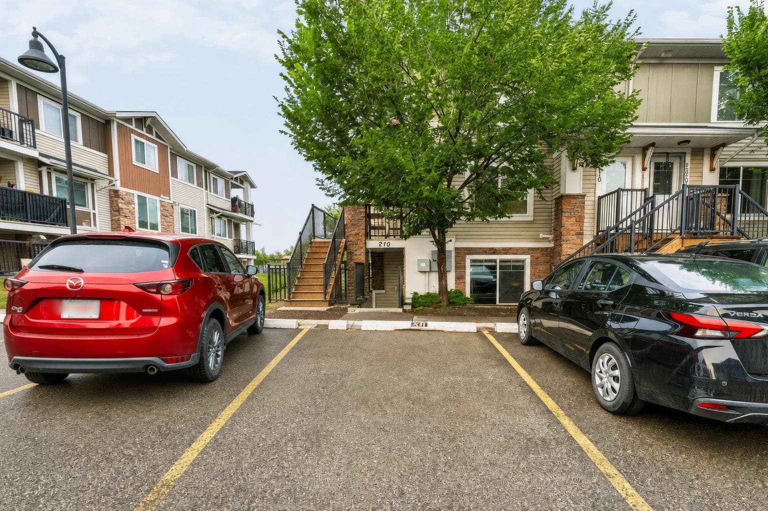210, 300 Marina Drive 