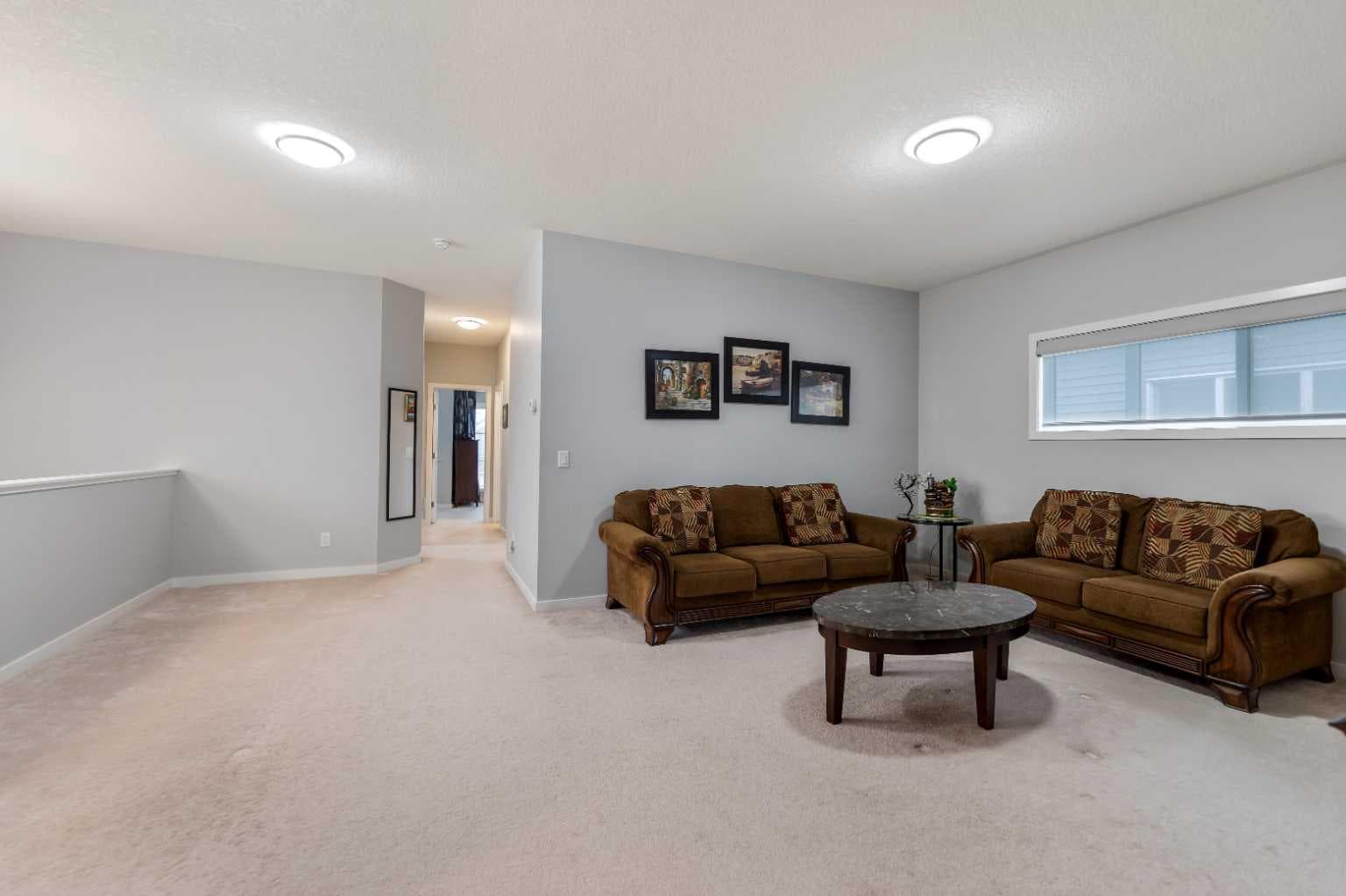 188 Savanna Grove NE