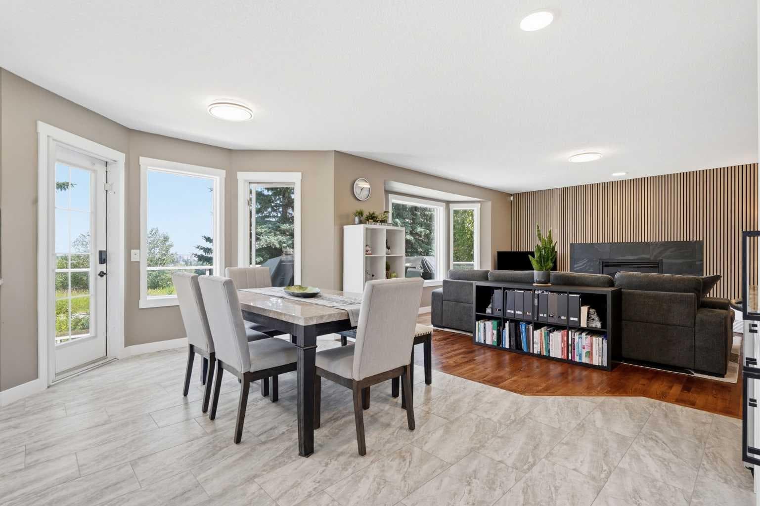 12078 Diamond View SE