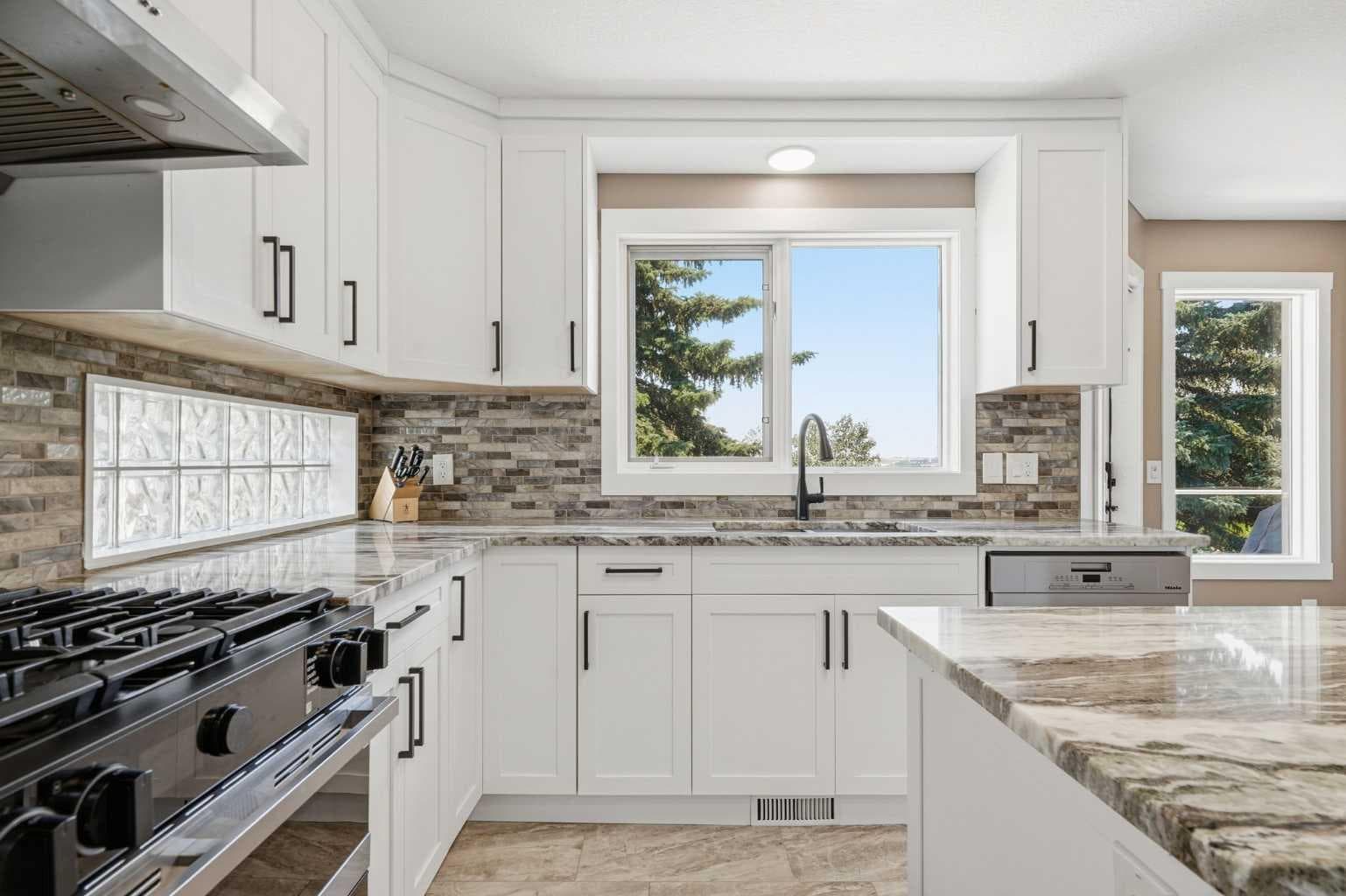 12078 Diamond View SE