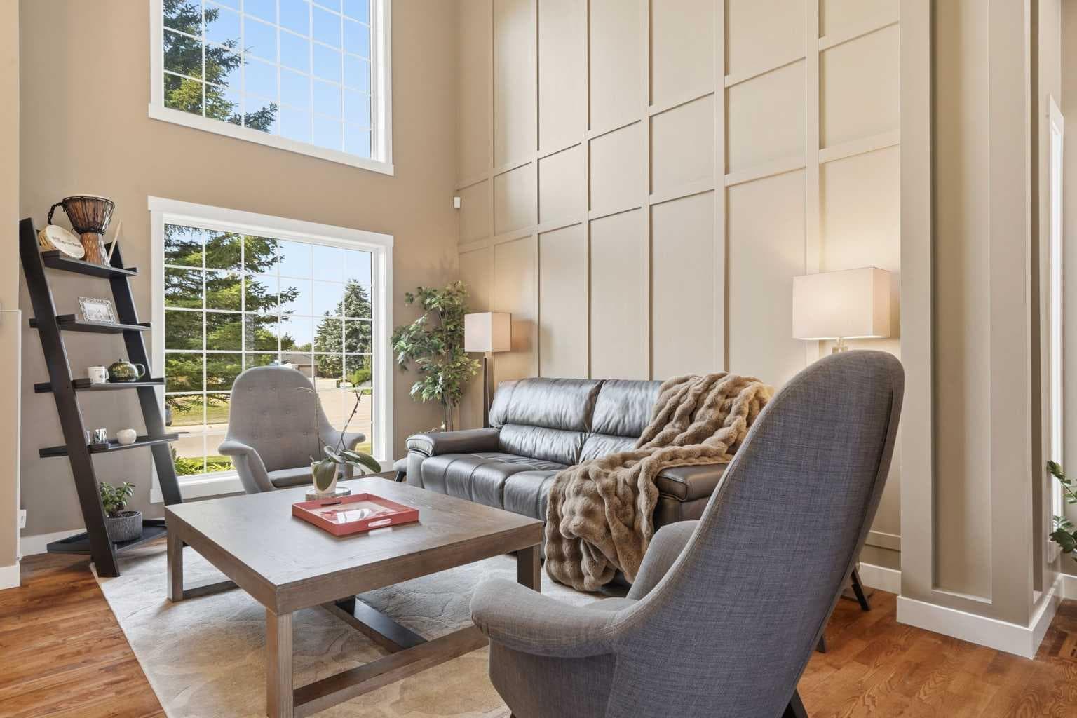 12078 Diamond View SE