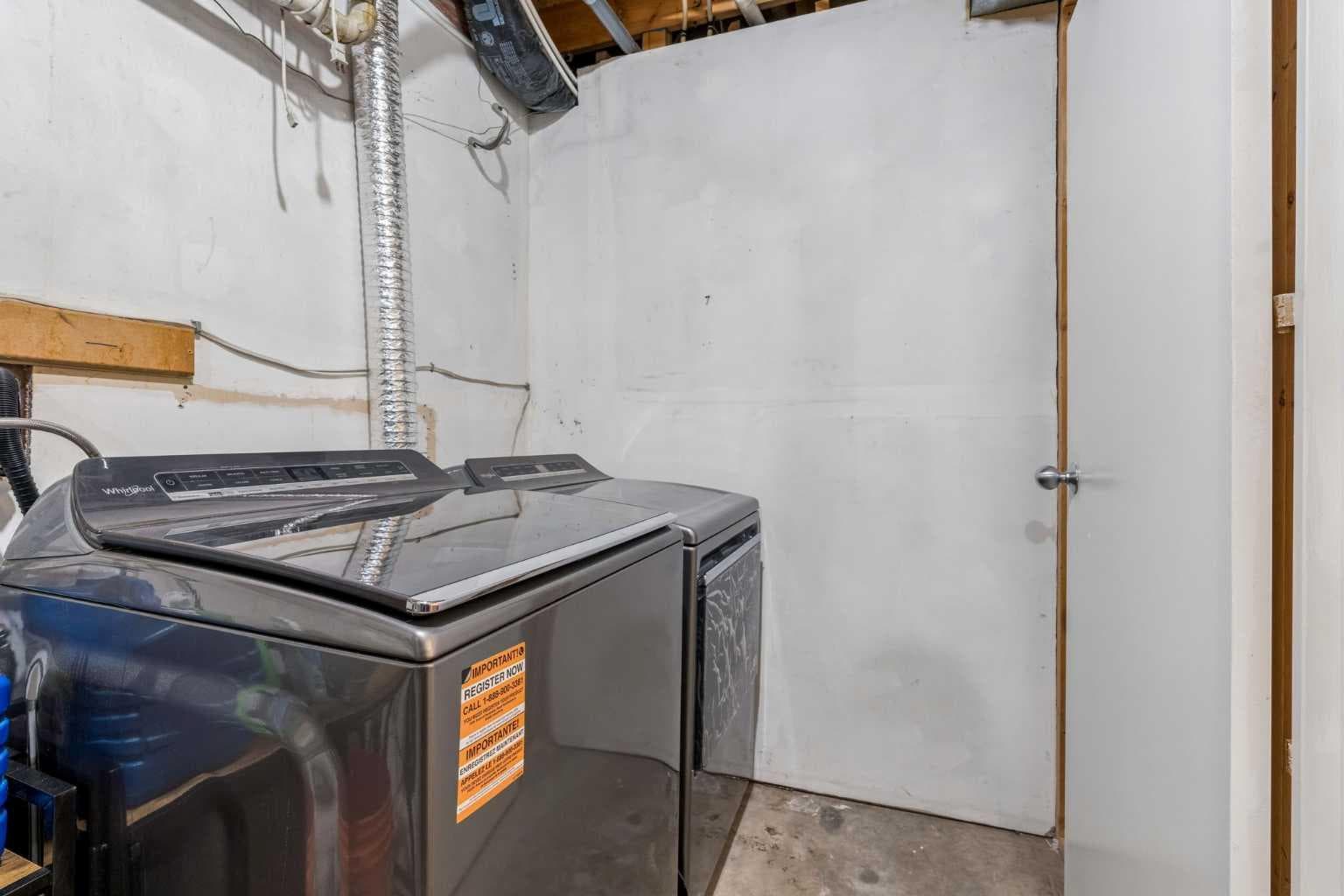 230 Mt Lorette Place SE