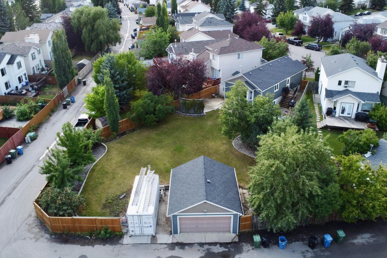 230 Mt Lorette Place SE