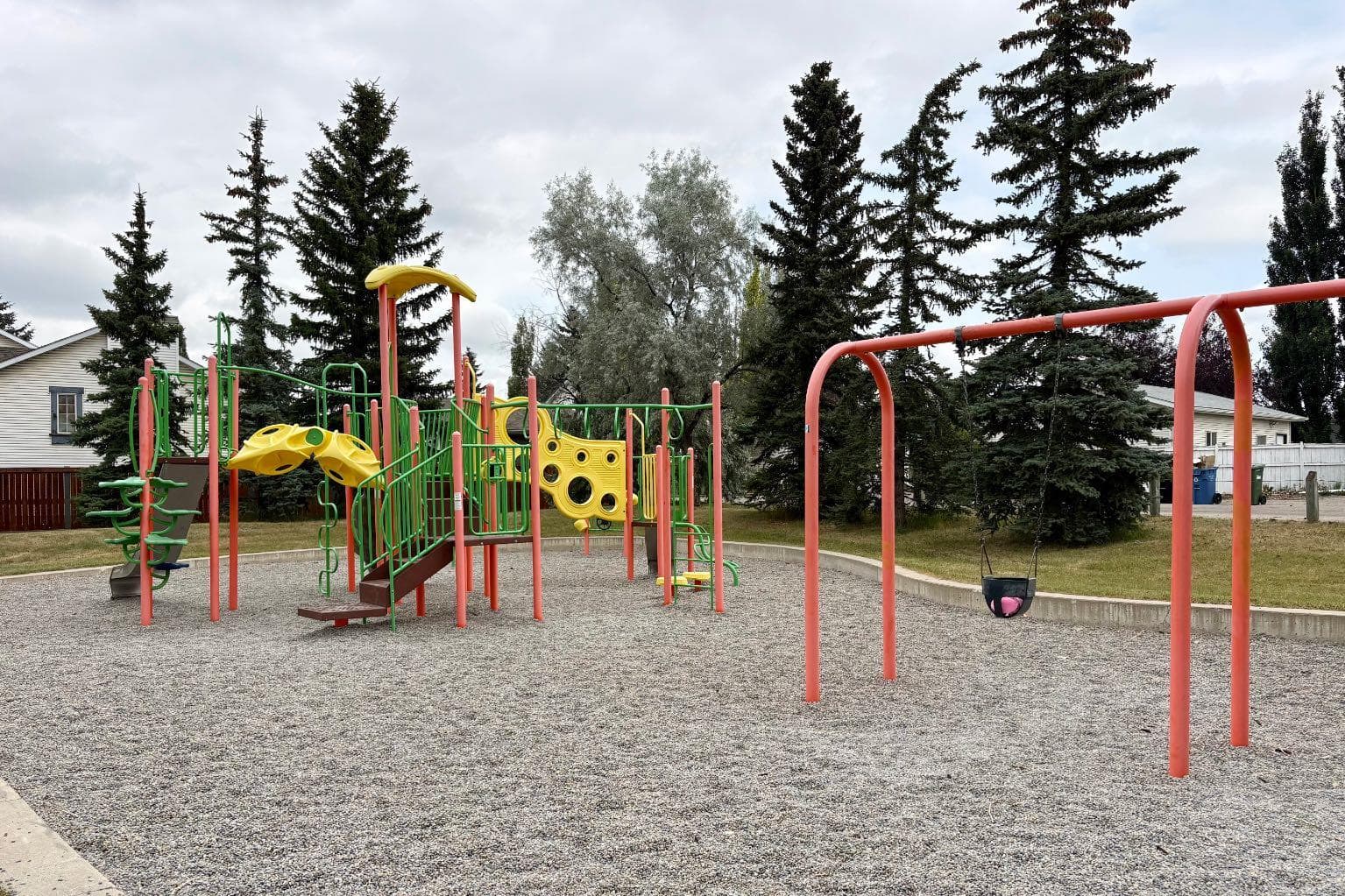 230 Mt Lorette Place SE