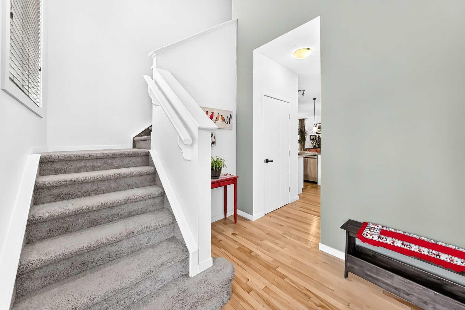 64 Sunset Square 