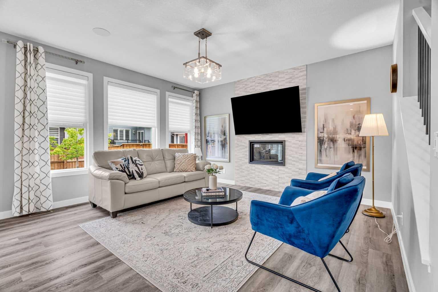 49 Creekside Avenue SW