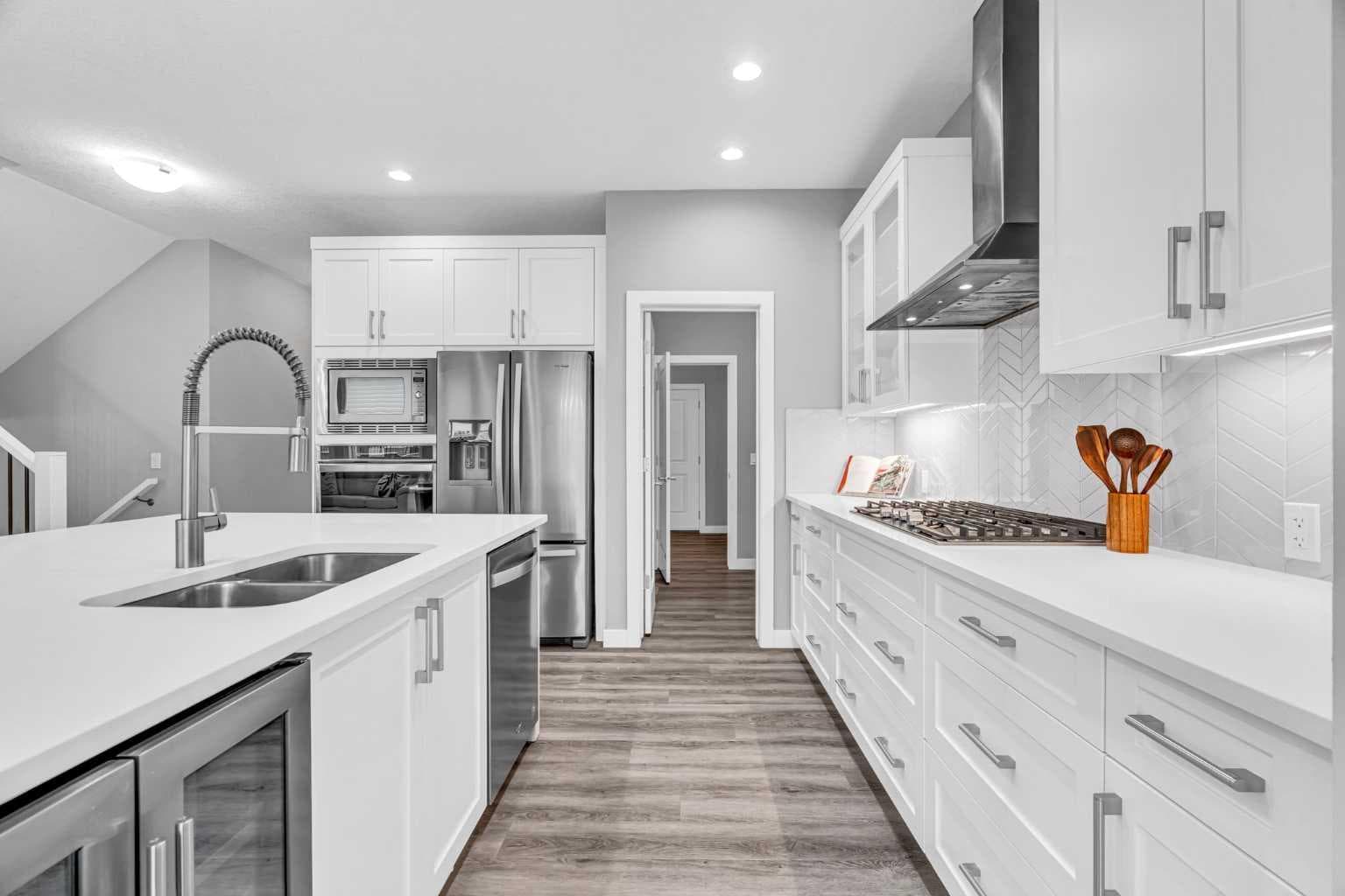 49 Creekside Avenue SW