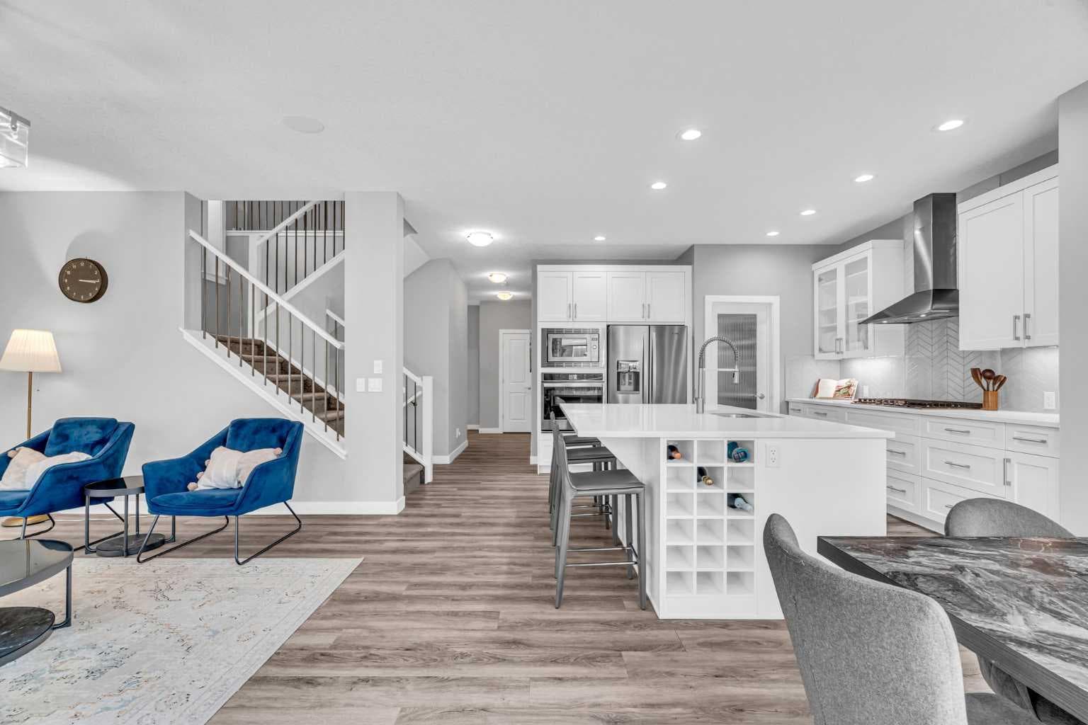 49 Creekside Avenue SW