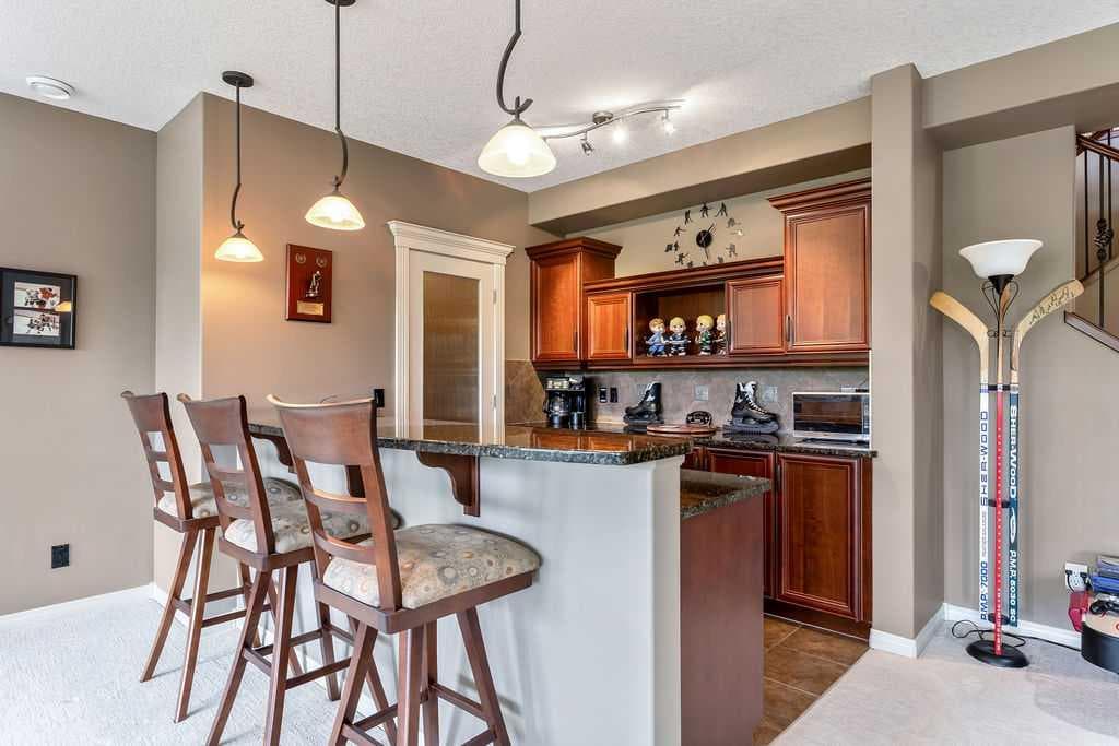 22 Tuscany Estates Crescent NW