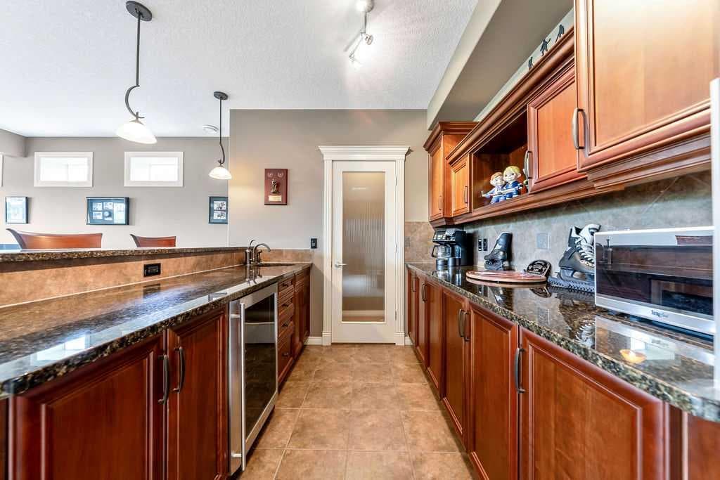 22 Tuscany Estates Crescent NW