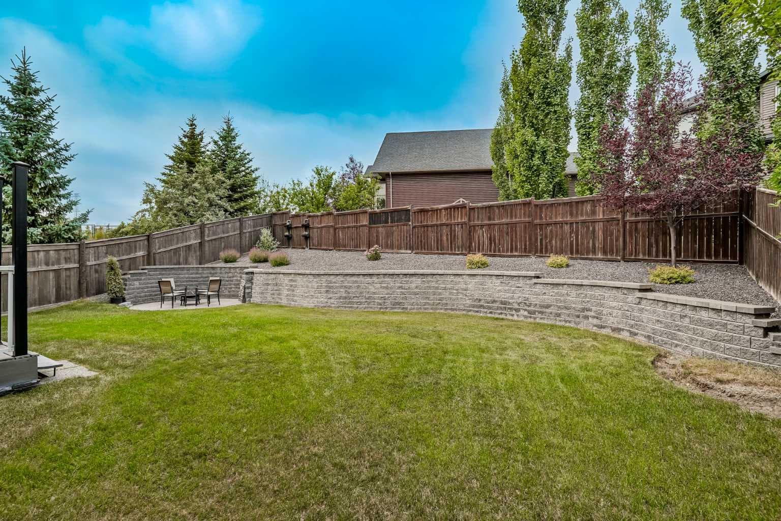 139 Nolanshire Point NW