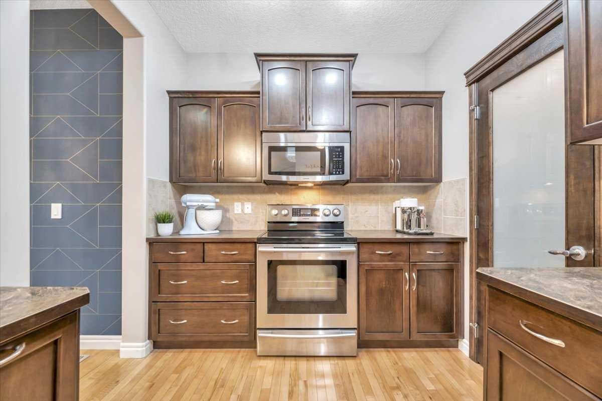 13 Cranberry Avenue SE