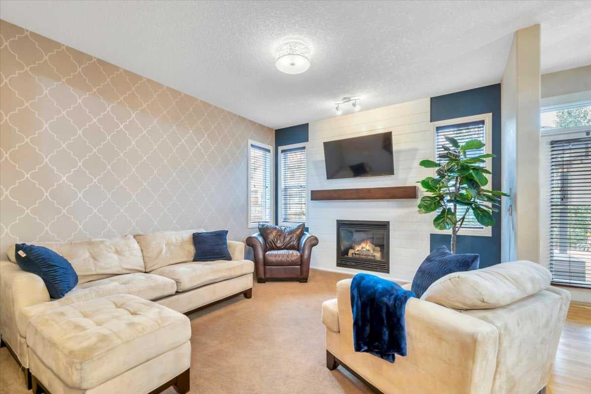 13 Cranberry Avenue SE