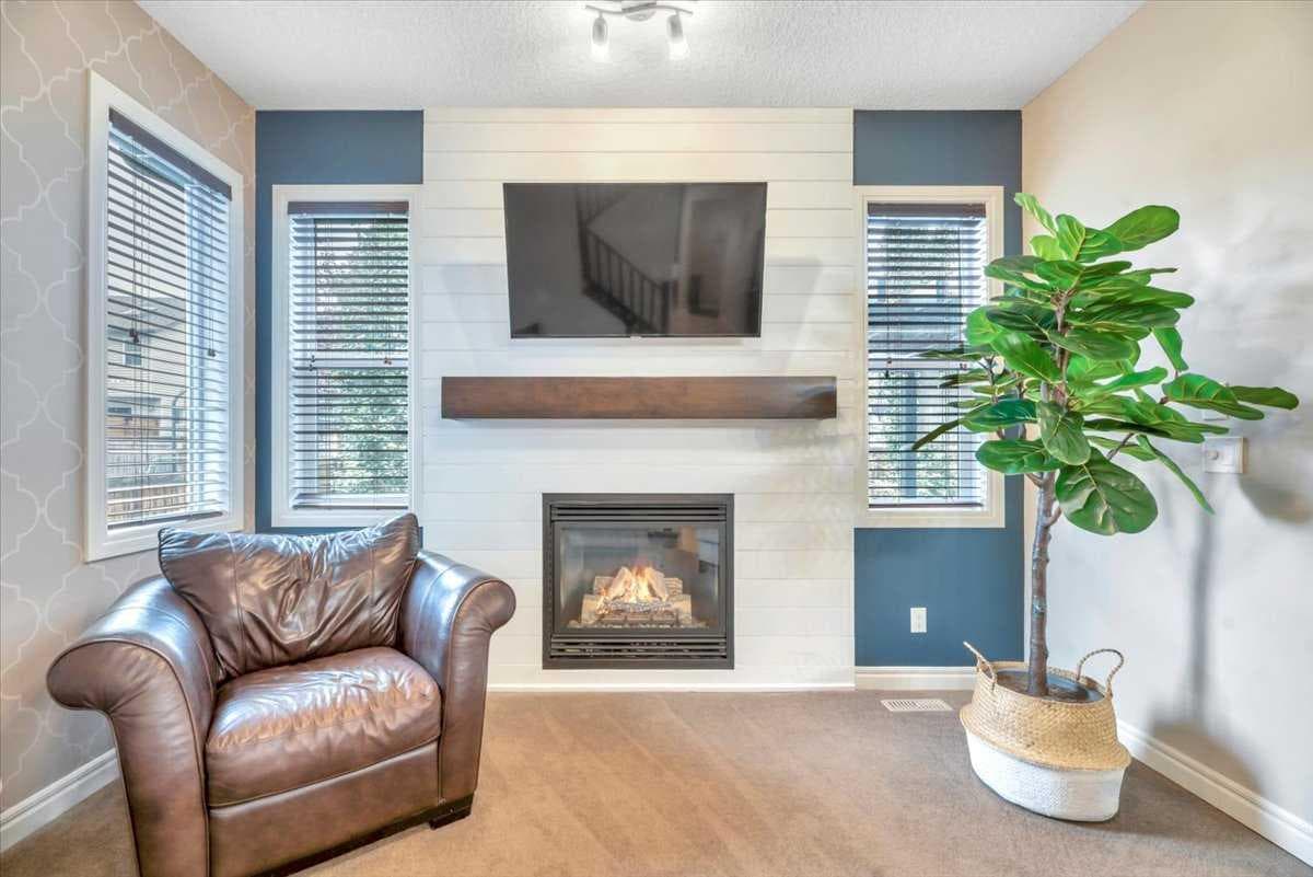 13 Cranberry Avenue SE