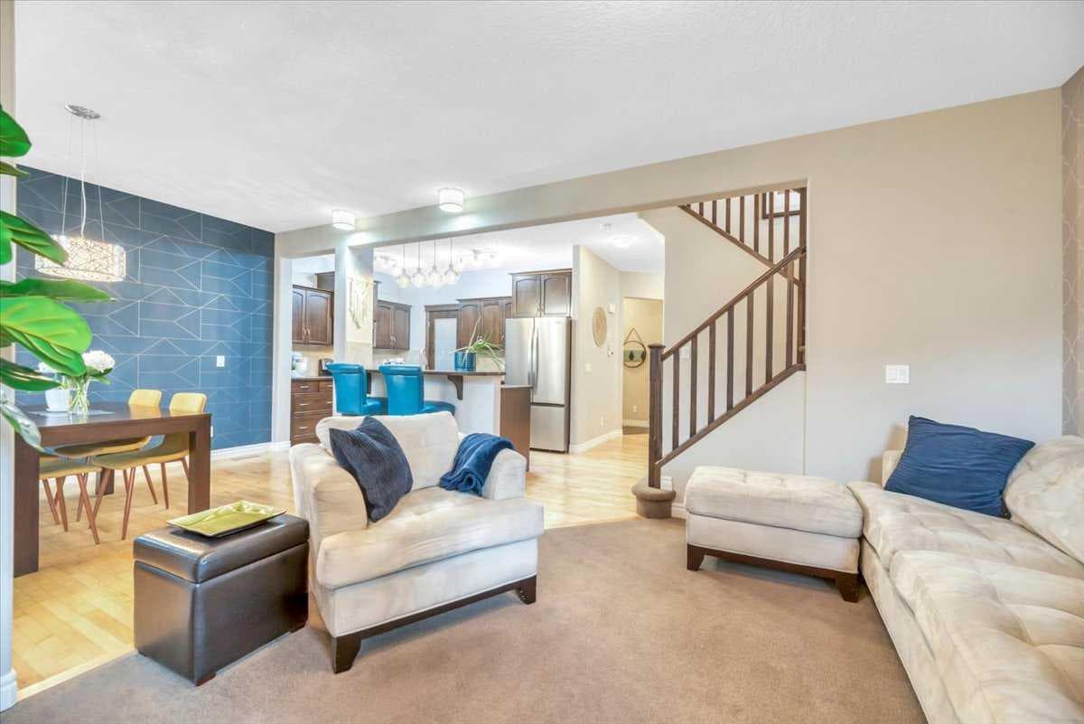 13 Cranberry Avenue SE
