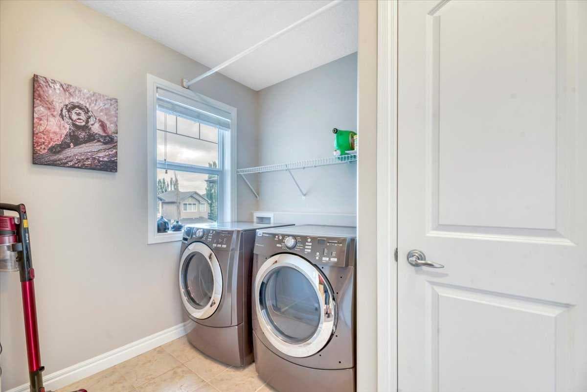 13 Cranberry Avenue SE