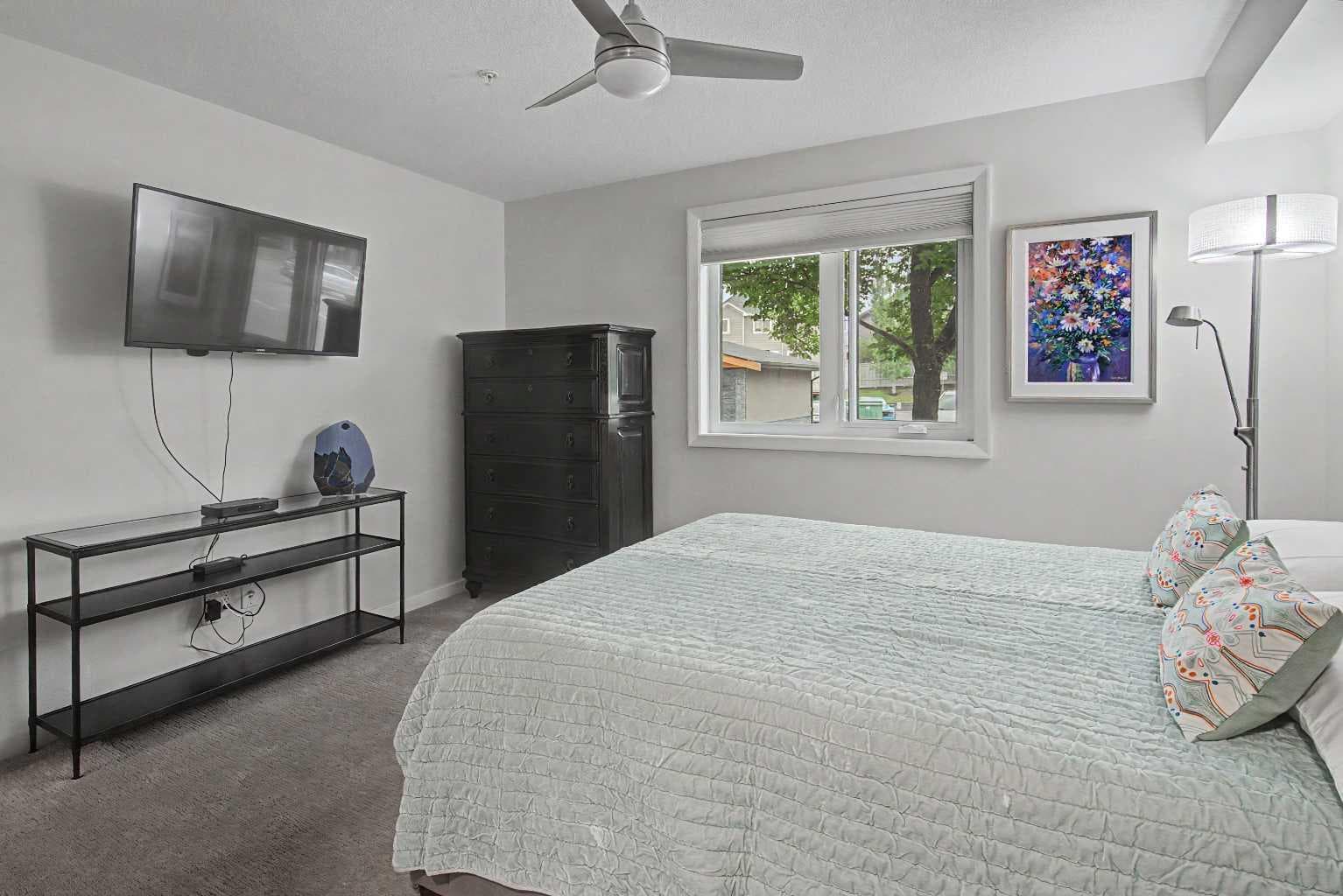 2116, 402 Kincora Glen Road NW